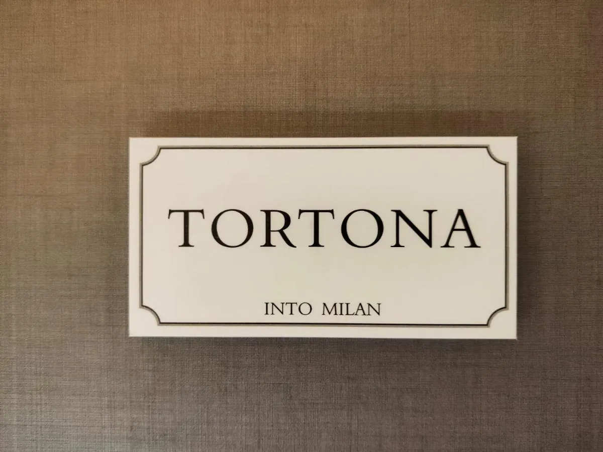 Intomilan Galleria Duomo I Boutique & Design Aparthotel 2*, Milano