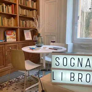  Bed & Breakfast Sognalibro Bed&books Italia